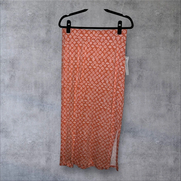 Nwt Liz Claiborne Orange Patterned Women's Skirt size medium - Picture 1 of 3